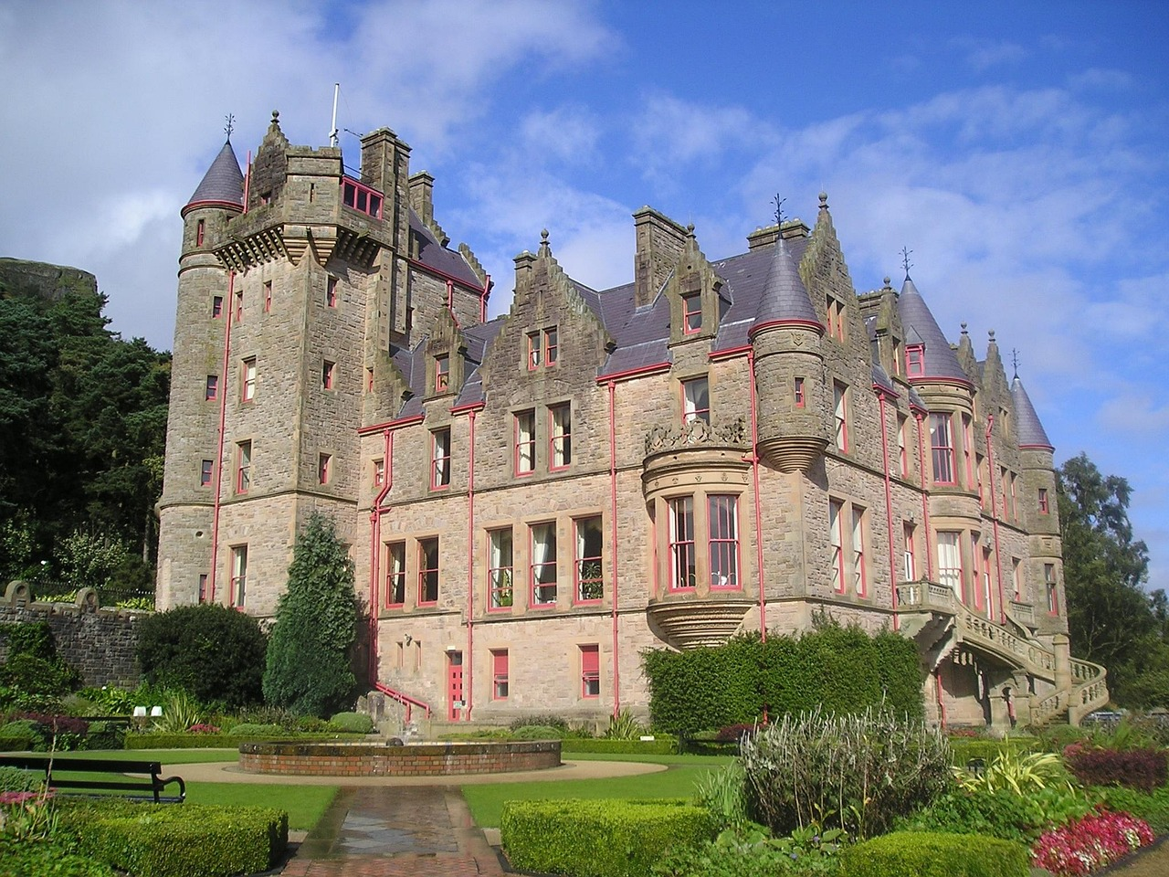 Explore castles in Europe